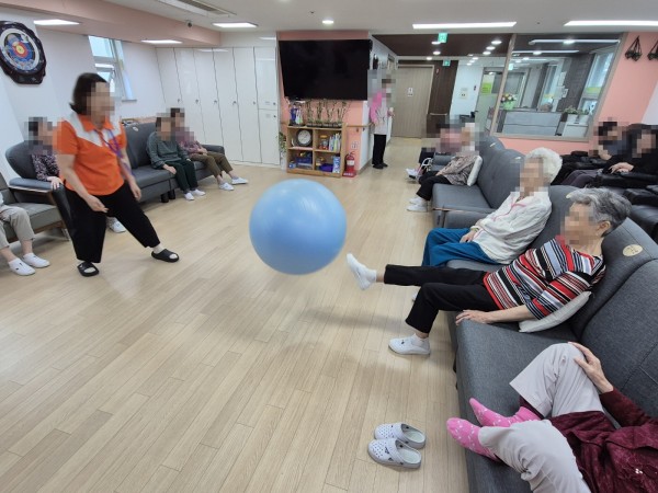 885ddee4ac2956f88e1e62c6f1e2b774_1759119