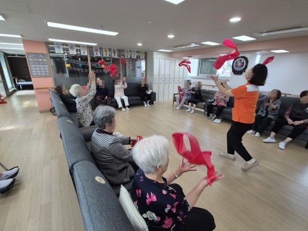 f969a2fa6942c8d26ce55a2d45eec086_1759126