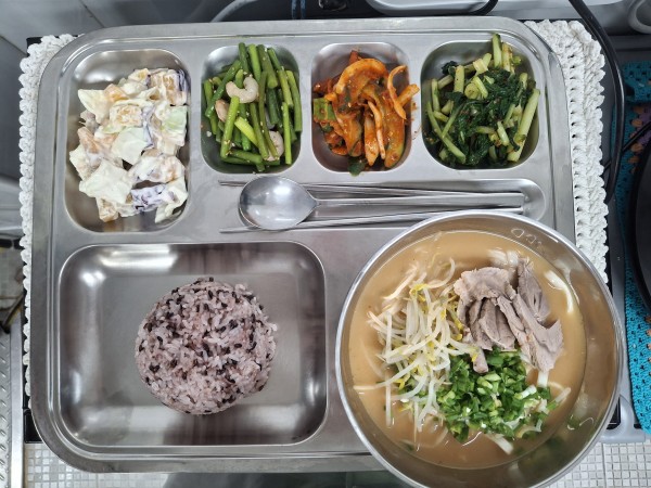 71f7646f4d0bfc26b5f5e2326ed7a809_1761552