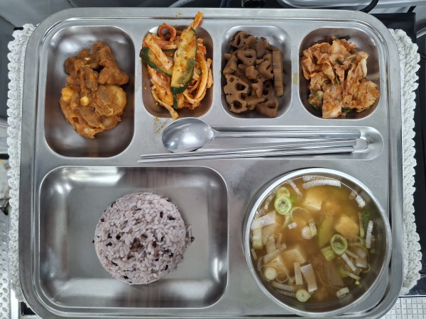 71f7646f4d0bfc26b5f5e2326ed7a809_1761553