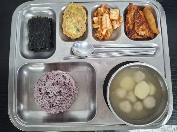 3a0555cd6b6ce18bea49e41417642090_1775035